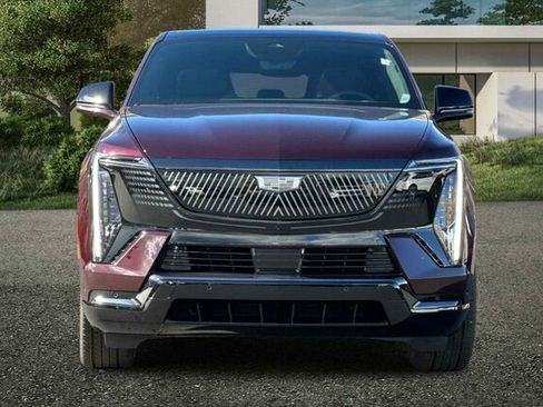 New 2025 Cadillac Escalade IQ Sport 1 w/ LPO, ONYX Package image 9