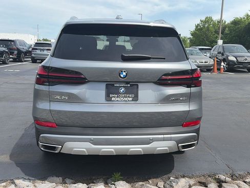 Certified 2024 BMW X5 xDrive40i w/ Parking Assistance Package image 4