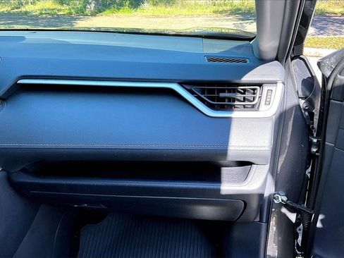 Used 2024 Toyota RAV4 XLE image 23