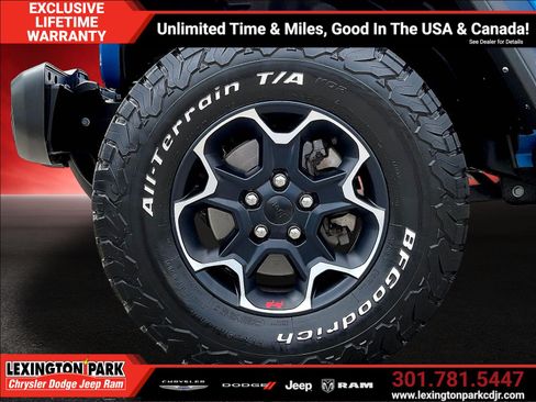Used 2023 Jeep Wrangler Unlimited Rubicon w/ Cold Weather Group AWD/4WD image 32