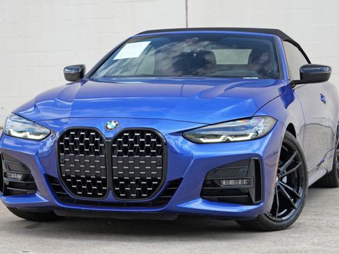 Used 2022 BMW 430i Convertible w/ M Sport Package RWD image 3