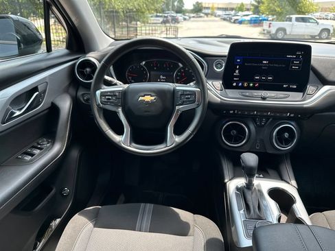 Used 2024 Chevrolet Blazer LT w/ Convenience Package FWD image 30