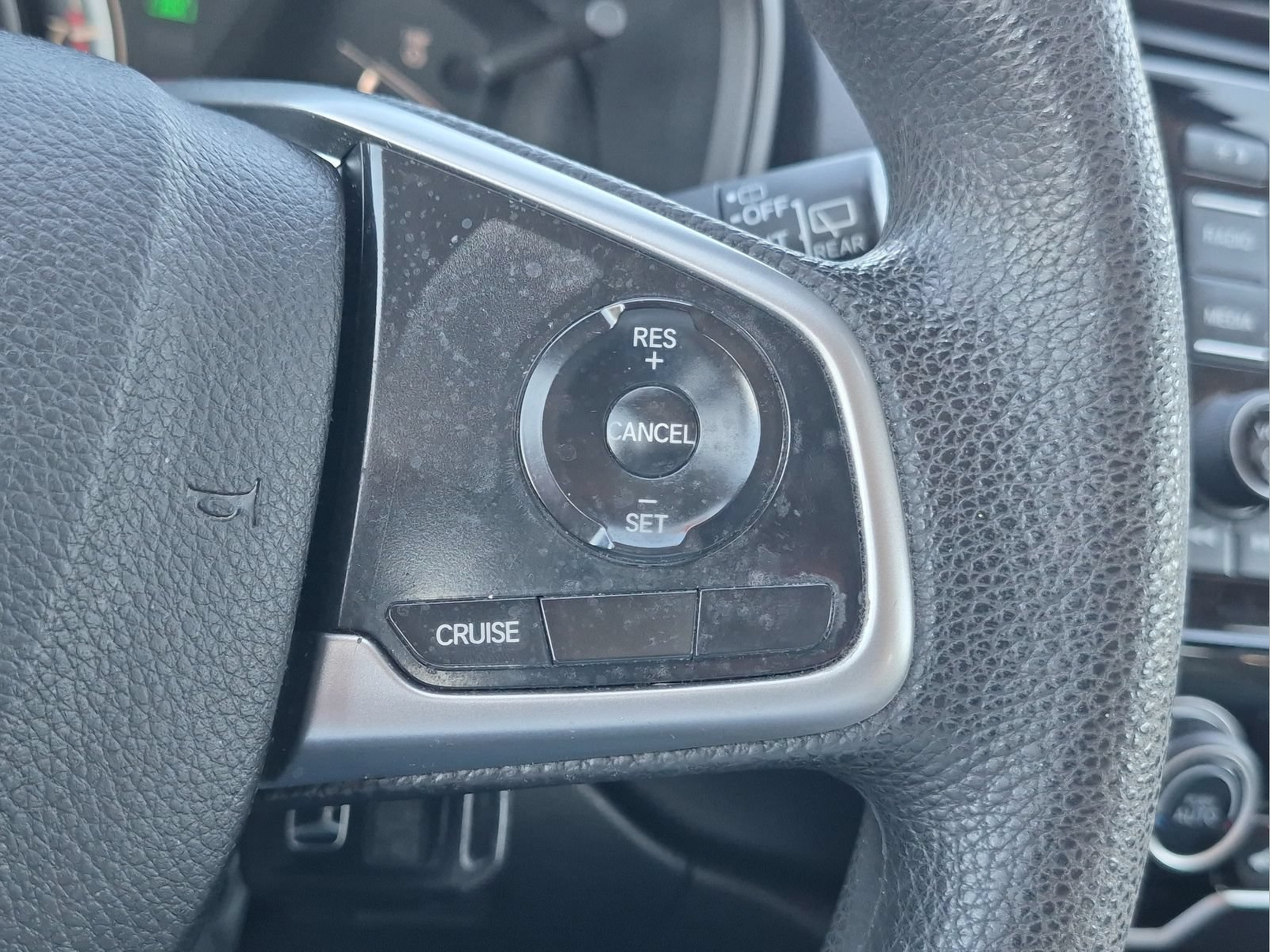 Used 2019 Honda CR-V LX image 10