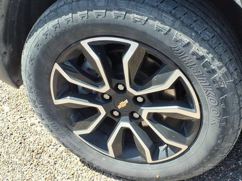 Certified 2023 Chevrolet TrailBlazer ACTIV w/ Sun and Liftgate Package AWD/4WD image 6