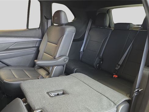 Used 2025 Buick Enclave Sport Touring image 16