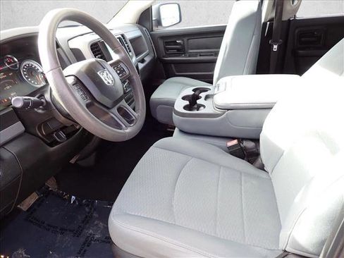 Used 2019 RAM 1500 Tradesman w/ Chrome Plus Package image 9