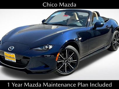 New 2025 MAZDA MX-5 Miata Grand Touring w/ Appearance Package