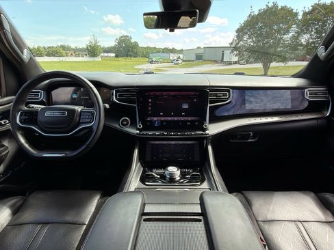 Used 2023 Jeep Grand Wagoneer Series II w/ Quick Order Packagew 28T AWD/4WD image 13