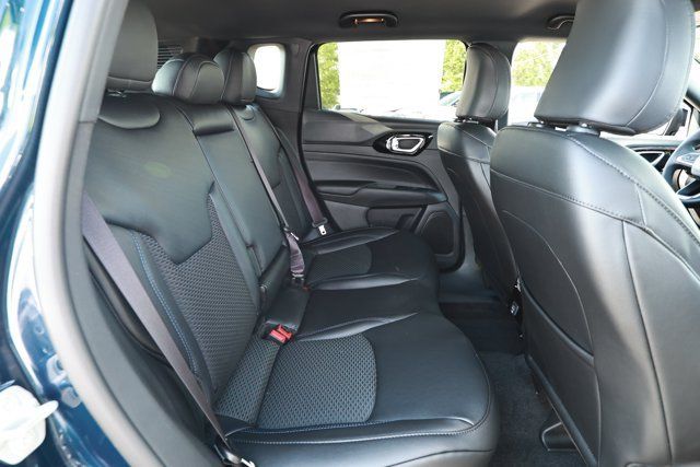 New 2026 Jeep Compass Latitude AWD/4WD image 27