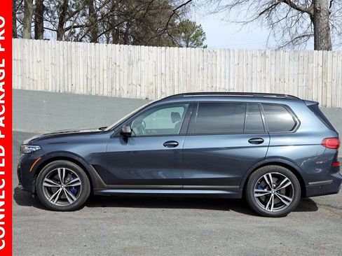 Used 2022 BMW X7 M50i w/ Cold Weather Package image 3