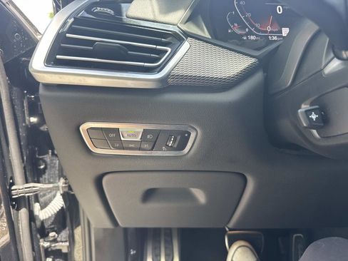 Used 2023 BMW X5 xDrive40i w/ M Sport Package AWD/4WD image 31