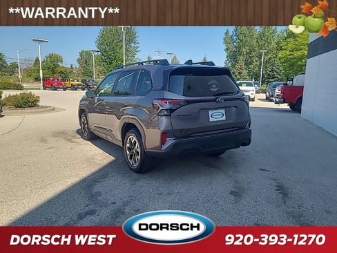Used 2025 Subaru Forester Premium w/ Convenience Package #1 AWD/4WD image 3