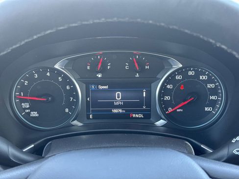 Used 2024 Chevrolet Equinox LT image 21