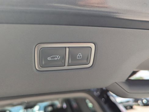 Used 2026 Kia EV9 Light RWD image 16