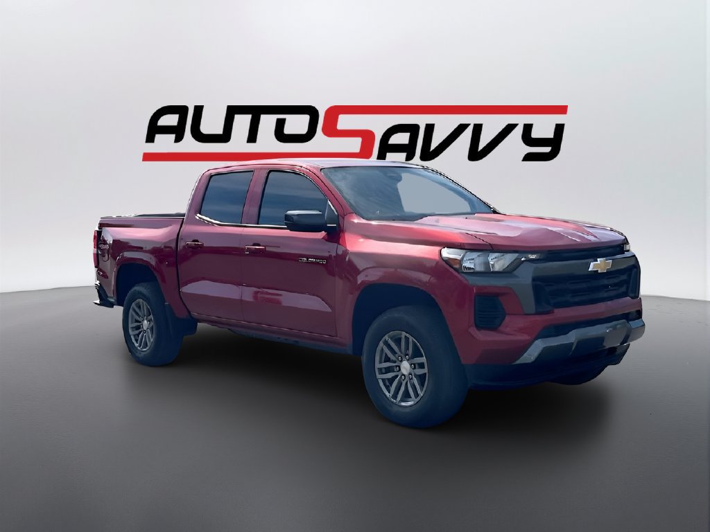 Used 2025 Chevrolet Colorado LT AWD/4WD image 1