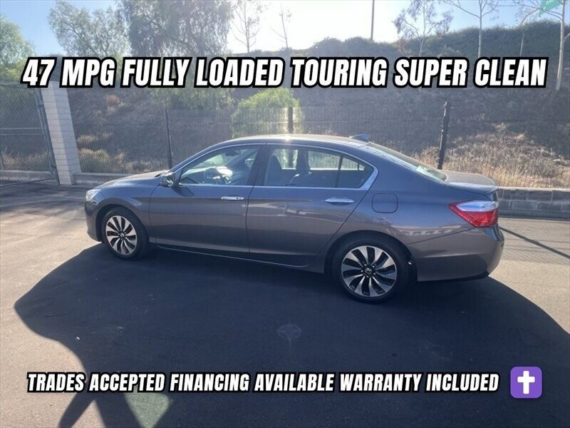 Used 2015 Honda Accord Touring image 1