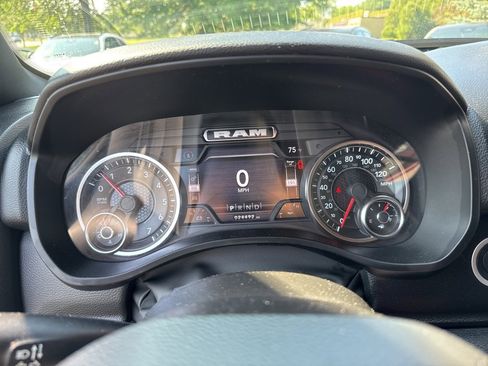 Used 2022 RAM 1500 Big Horn image 35