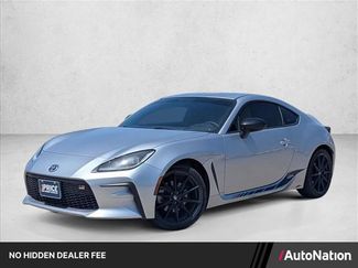 Used 2024 Toyota GR86 Premium RWD video 1