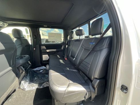 New 2026 Ford F250 Platinum AWD/4WD image 6