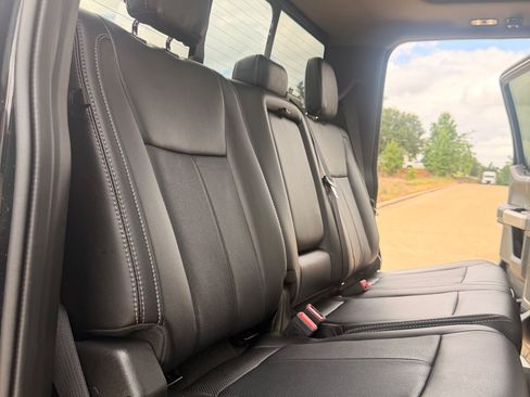 Used 2021 Ford F250 Lariat w/ Chrome Package AWD/4WD image 27