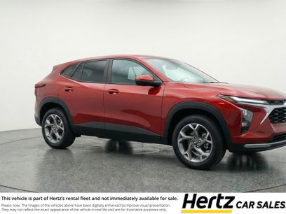 Used 2025 Chevrolet Trax LT