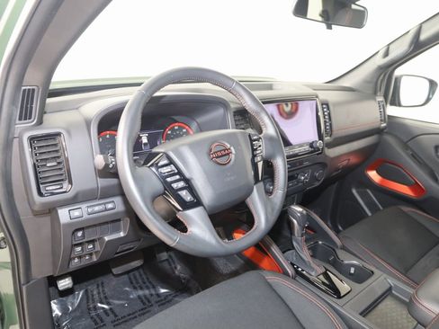 Used 2024 Nissan Frontier PRO-4X w/ Technology Package image 26