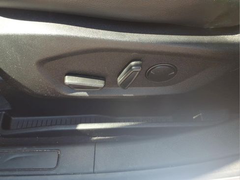 Used 2024 Ford Edge SEL AWD/4WD image 14