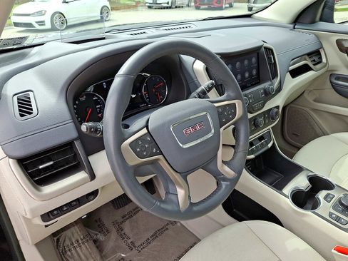 Used 2023 GMC Terrain Denali w/ Denali Premium Package image 16