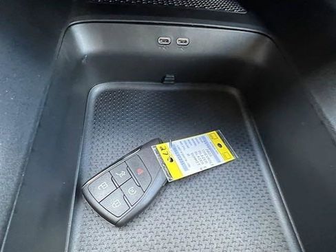 New 2025 Chevrolet Blazer EV LT AWD/4WD image 14
