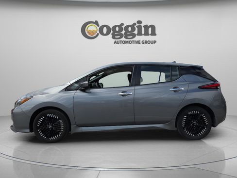 Used 2023 Nissan Leaf SV Plus image 3