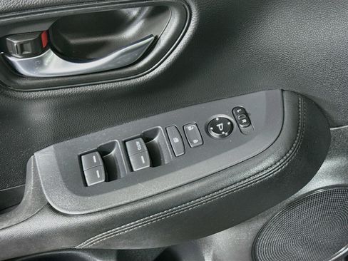 Used 2024 Honda HR-V LX image 24