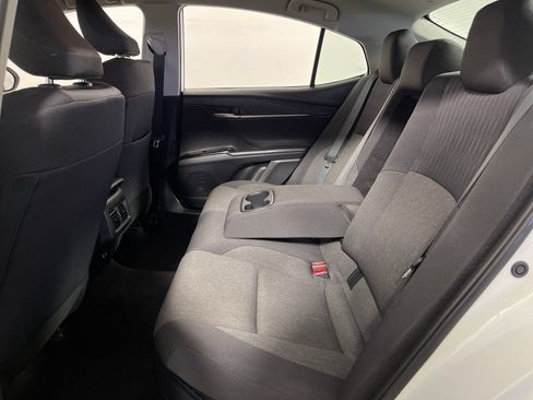 Used 2025 Toyota Camry LE FWD image 13