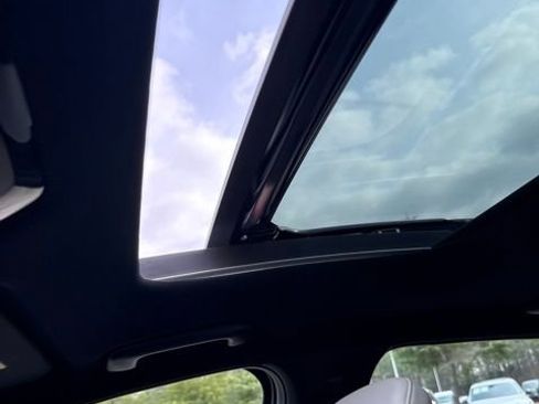 Certified 2025 Kia K4 GT-Line Turbo image 17