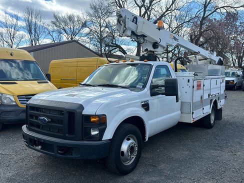 Used 2008 Ford F350 XLT image 3