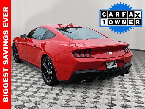 Used 2024 Ford Mustang Coupe image 5