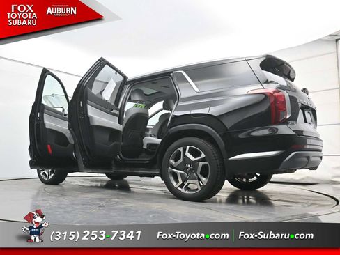 Used 2023 Hyundai Palisade SEL AWD/4WD image 32