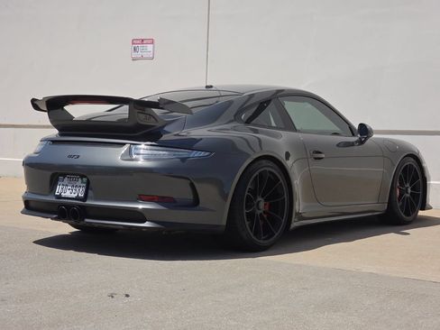 Used 2015 Porsche 911 GT3 RWD image 5