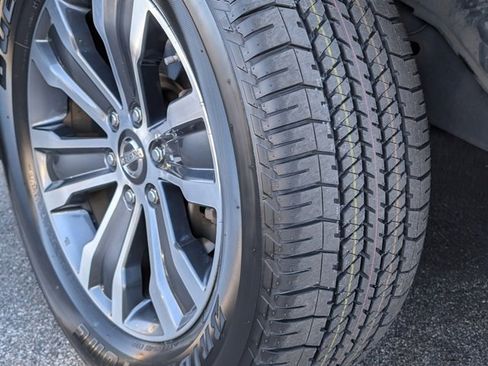 Used 2019 Nissan Armada SL w/ Premium Package image 32