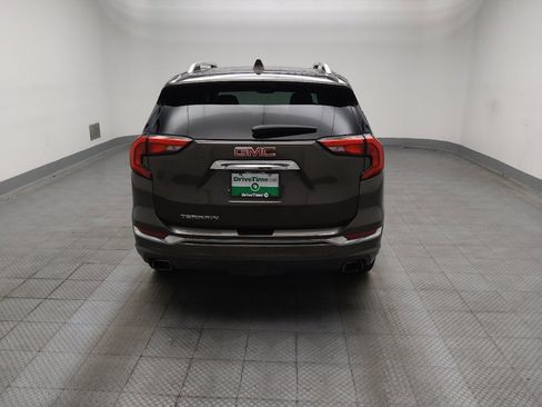 Used 2019 GMC Terrain Denali w/ Driver Alert Package II FWD image 7