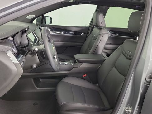 Used 2024 Cadillac XT5 Premium Luxury FWD image 16