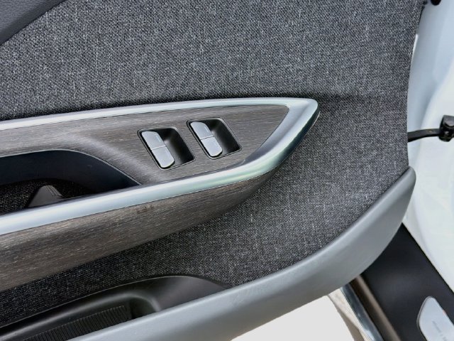 Used 2024 Lucid Air Touring AWD/4WD image 23