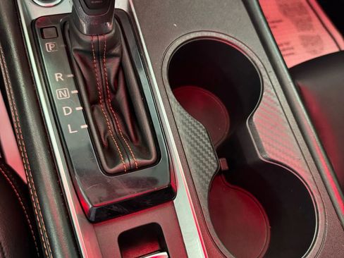 Used 2019 Nissan Altima 2.5 SR w/ SR Premium Package image 11