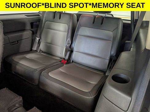 Used 2015 Ford Flex SEL w/ Equipment Group 202A FWD image 28