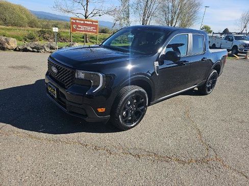 New 2026 Ford Maverick Lariat image 1