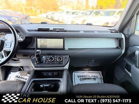 Used 2022 Land Rover Defender 110 image 25