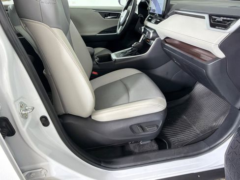 Used 2023 Toyota RAV4 Limited AWD/4WD image 14
