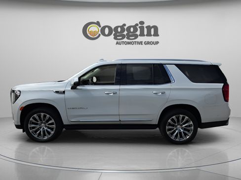 Used 2024 GMC Yukon Denali w/ Denali Reserve Package AWD/4WD image 2