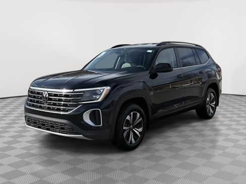 New 2026 Volkswagen Atlas SE image 7