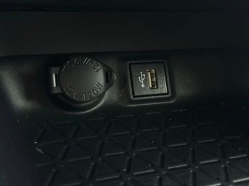 Used 2024 Toyota RAV4 XLE image 29