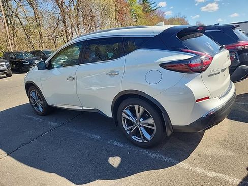 Certified 2023 Nissan Murano Platinum w/ Cargo Package AWD/4WD image 3
